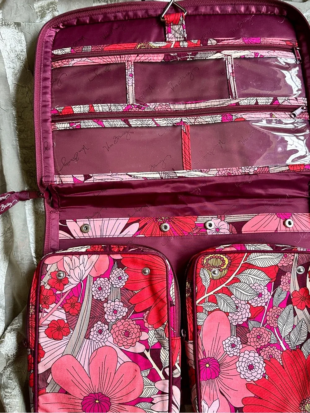 Vera Bradley Bohemian Blooms Pink and Red Floral Quilted Hanging Cosmetic Case